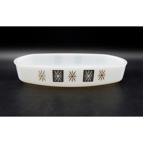 Federal Glass Baking Dish 11 Inch Atomic Starburst Milk Glass Gold Black - Picture 3 of 9